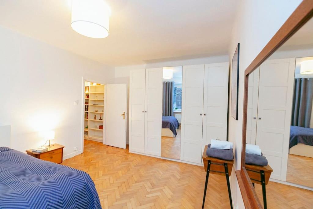 Bright And Elegant In The Area! Butas Warsaw